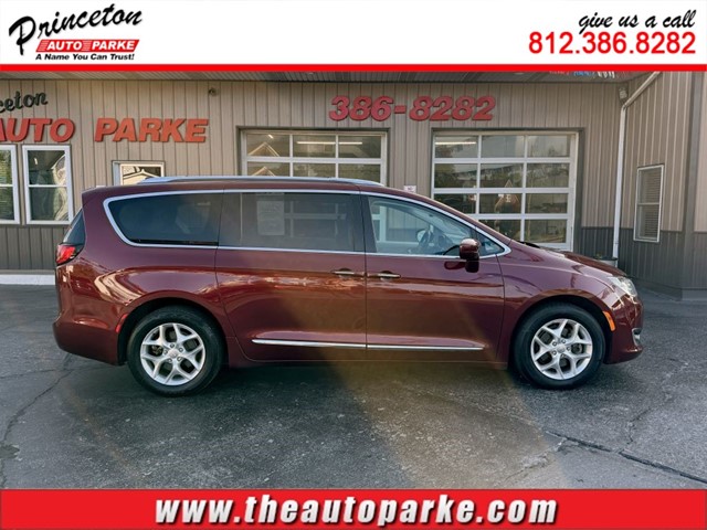 CHRYSLER PACIFICA TOURING L PLUS in Princeton
