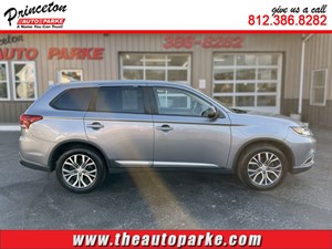 Picture of a 2018 MITSUBISHI OUTLANDER ES