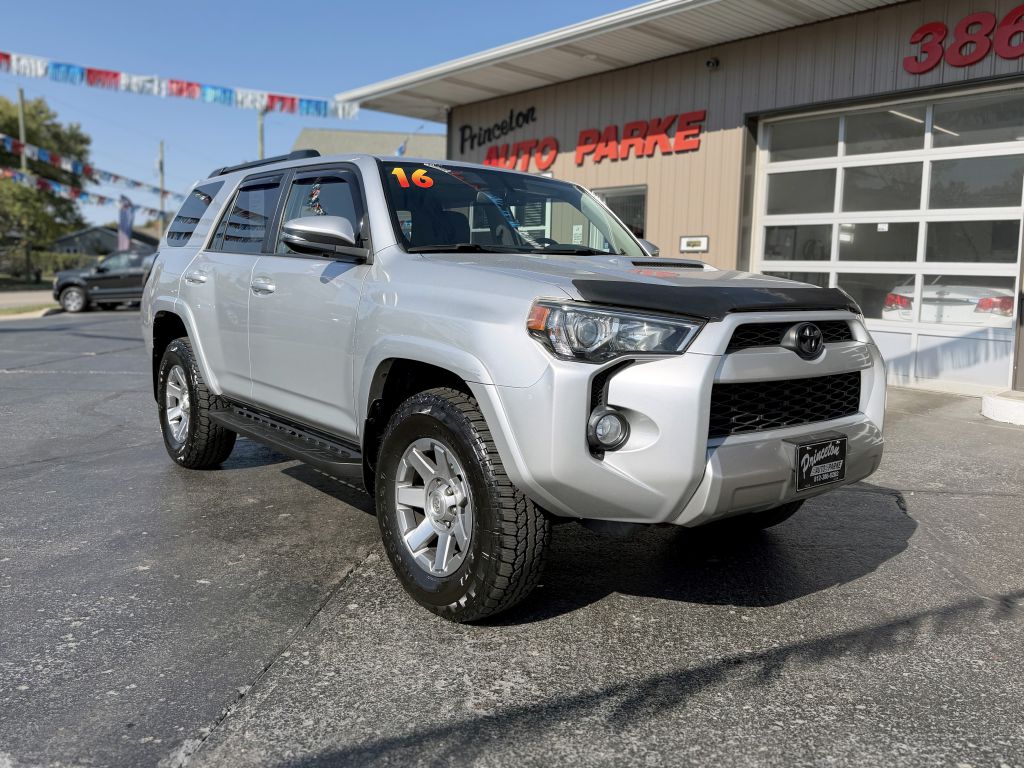 2016 Toyota 4Runner Trail Premium's photo