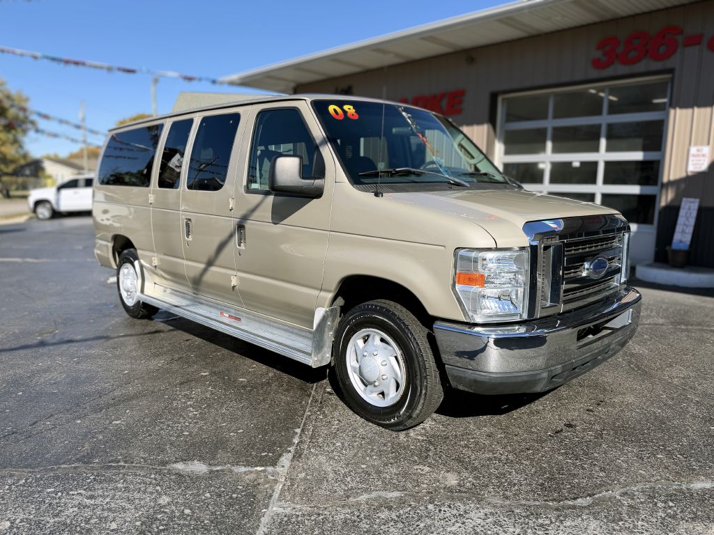 2008 Ford E-Series Econoline Wagon XLT
