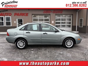 2005 FORD FOCUS ZX4 for sale by dealer
