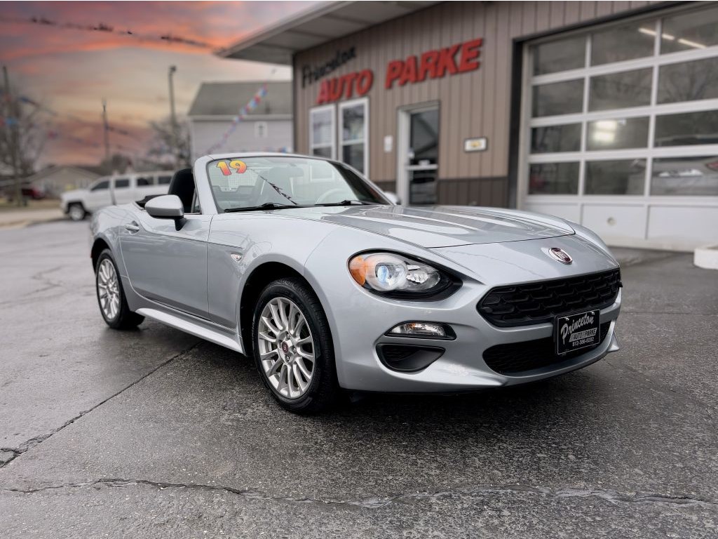 2019 FIAT 124 Spider Classica