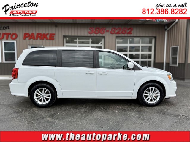 DODGE GRAND CARAVAN SXT in Princeton