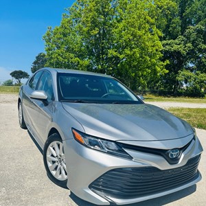 Picture of a 2020 Toyota Camry LE