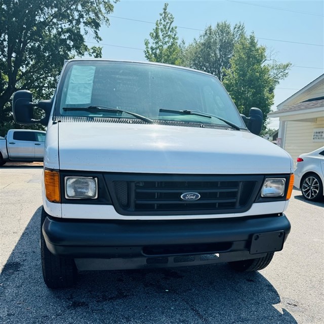 Ford Econoline E-250 in Raleigh