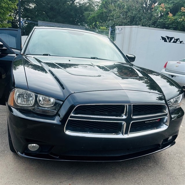 Dodge Charger SXT in Raleigh