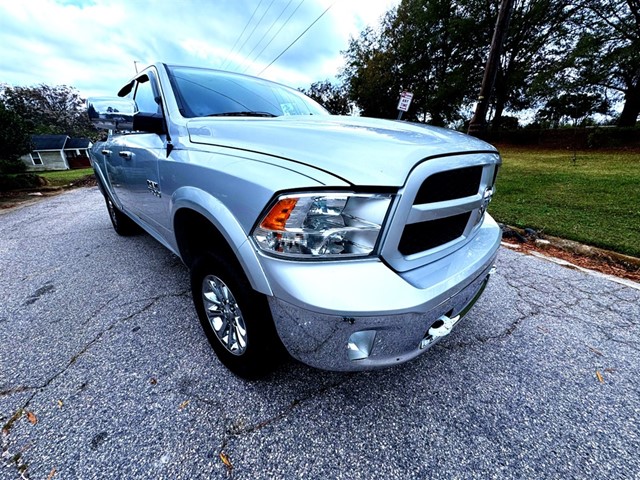 RAM 1500 SLT Crew Cab SWB 4WD in Raleigh