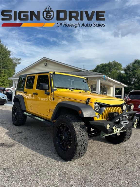 Jeep Wrangler Unlimited Sahara 4WD in Raleigh