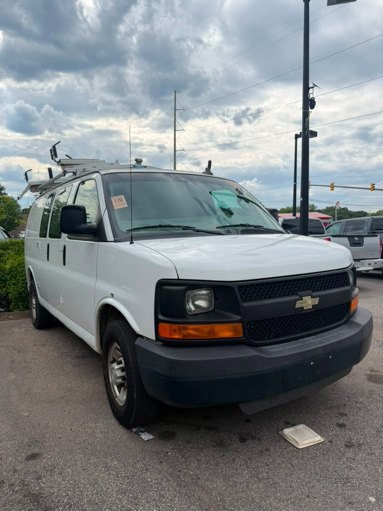 2020 Chevrolet Express 2500 Work Van HD's photo