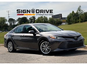 2018 Toyota Camry XLE for sale by dealer