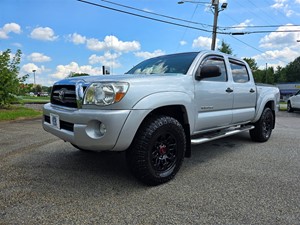 2005 Toyota Tacoma Double Cab V6 Manual 4WD for sale by dealer