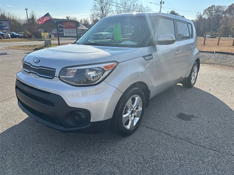 2017 Kia Soul Base 6M