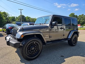 2014 Jeep Wrangler Unlimited Sahara 4WD for sale by dealer