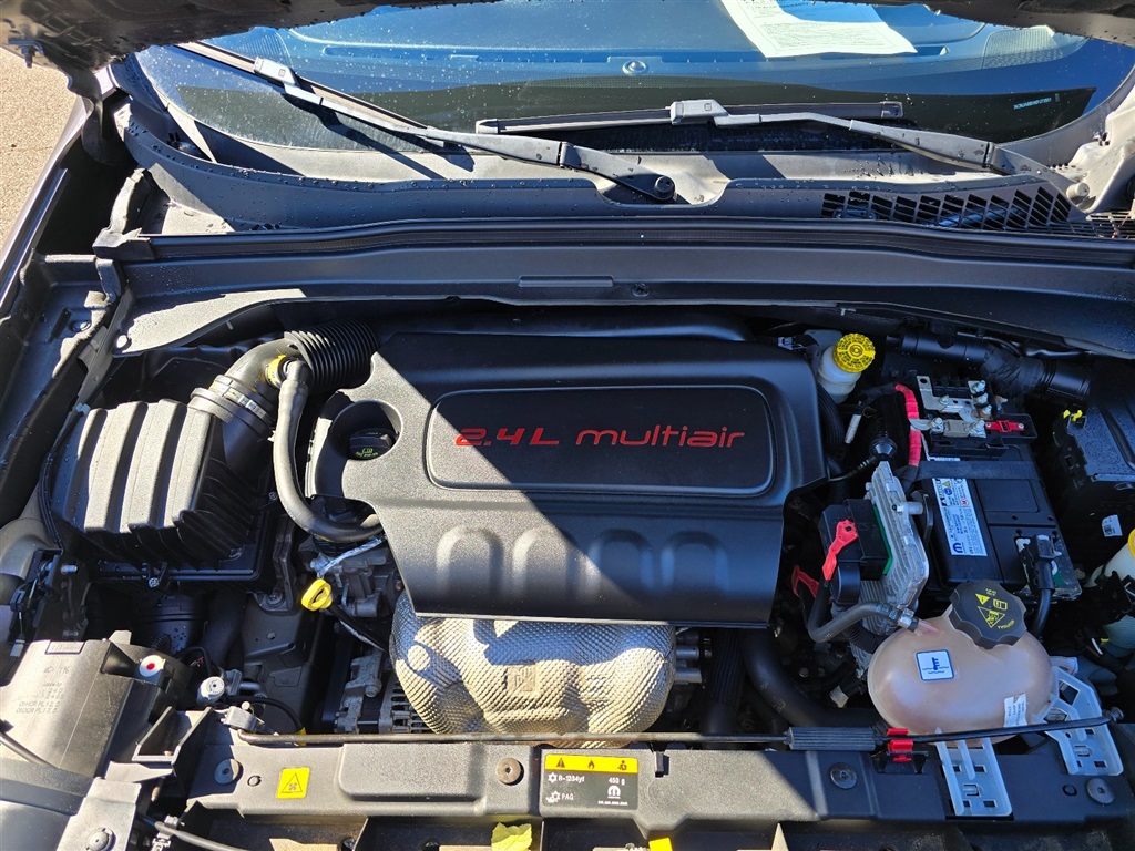 2019 Jeep Renegade Altitude Package - Photo 15