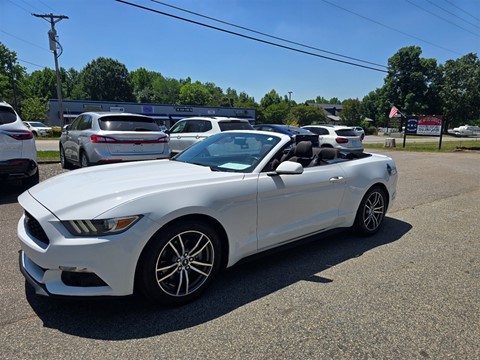 2016 Ford Mustang V6 Convertible