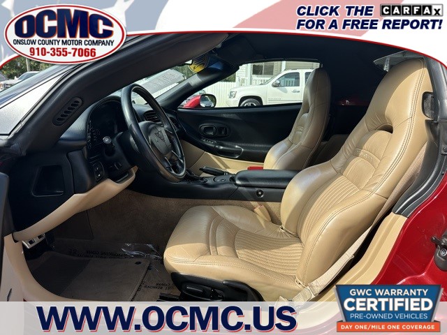 2004 Chevrolet Corvette Convertible photo 14