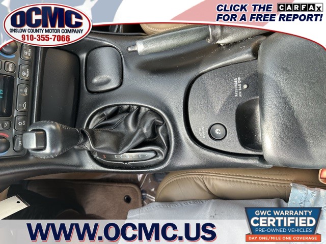 2004 Chevrolet Corvette Convertible photo 17