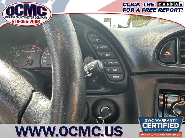 2004 Chevrolet Corvette Convertible photo 18