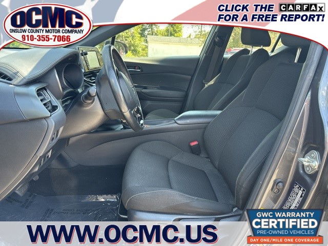 2018 Toyota C-HR XLE Premium photo 9