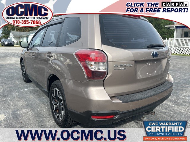 2015 Subaru Forester 2.5i Premium photo 3