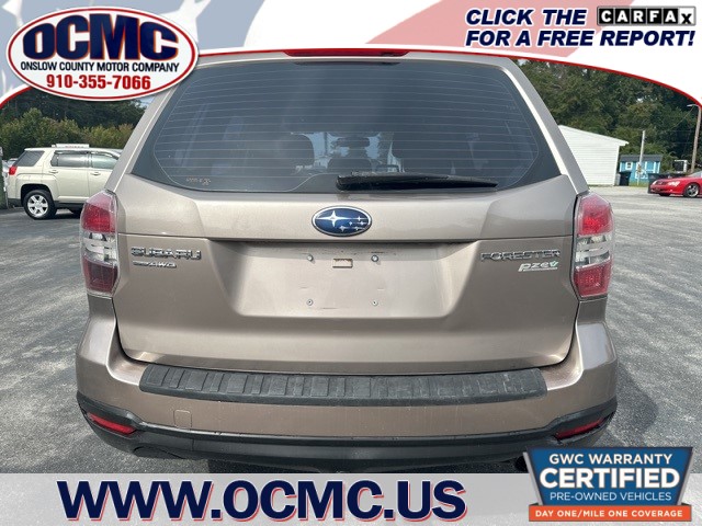 2015 Subaru Forester 2.5i Premium photo 4