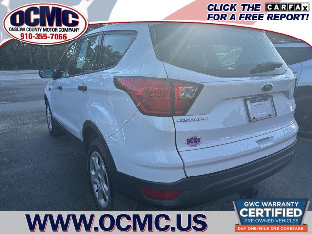 2019 Ford Escape S photo 3
