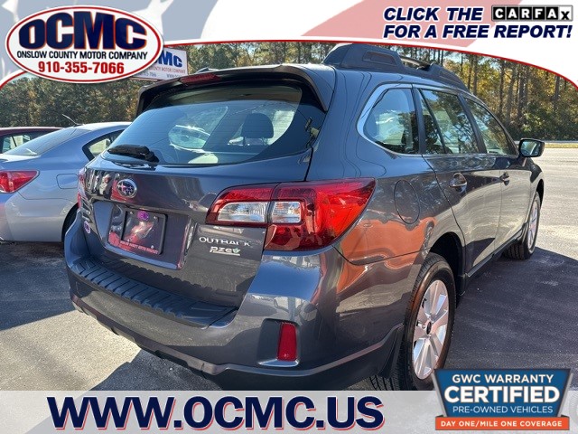 2017 Subaru Outback 2.5i photo 2