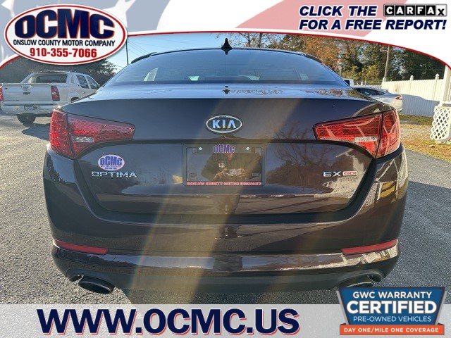 2011 Kia Optima EX photo 2