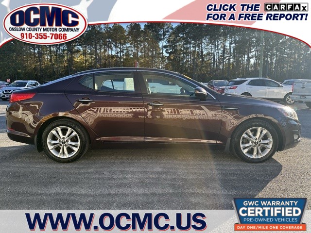 2011 Kia Optima EX photo 4