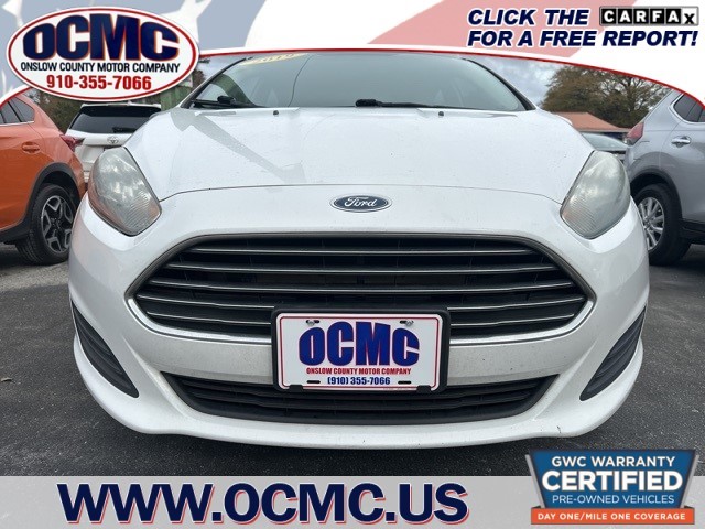 2019 Ford Fiesta SE's photo