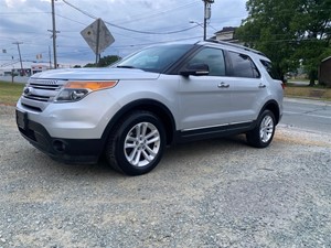 Picture of a 2014 Ford Explorer XLT 4WD