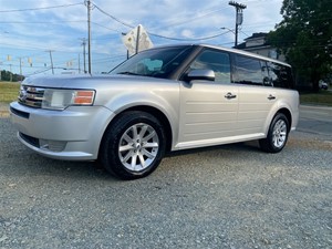 Picture of a 2012 Ford Flex SEL FWD