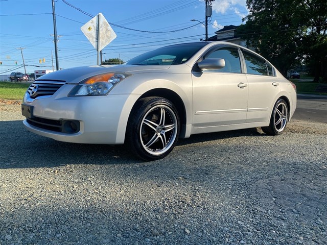 Nissan Altima 2.5 S in Burlington