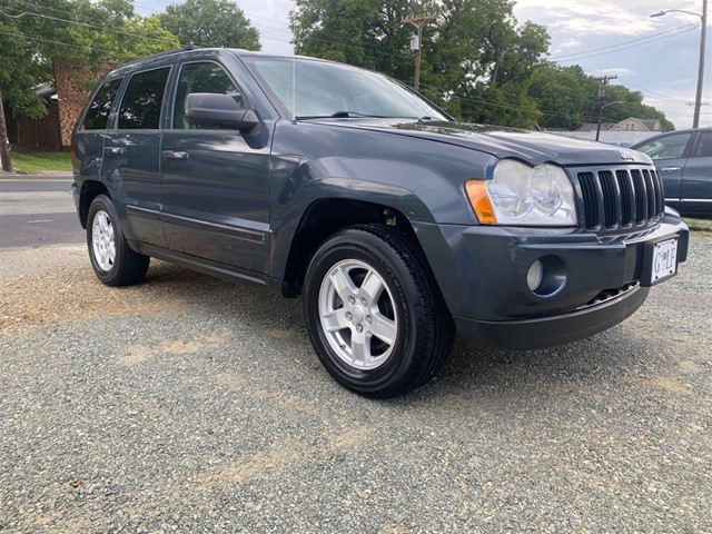 Jeep Grand Cherokee Laredo 2WD in Burlington