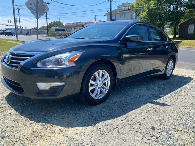 Nissan Altima 2.5 S in Burlington