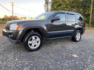 2005 Jeep Grand Cherokee Laredo 2WD for sale by dealer