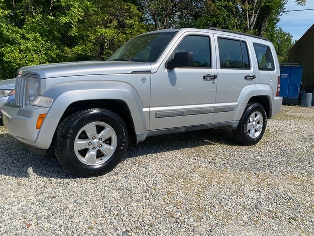 Jeep Liberty Sport 4WD in Burlington