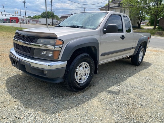 Chevrolet Colorado LS Z71 Ext. Cab 2WD in Burlington