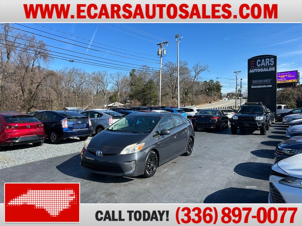 2015 Toyota Prius Two