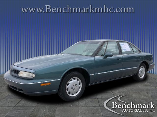 Picture of a used 1997 Oldsmobile Eighty-Eight LS 