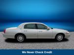 2008 Lincoln Town Car Pic 2135_V2025081900300300006