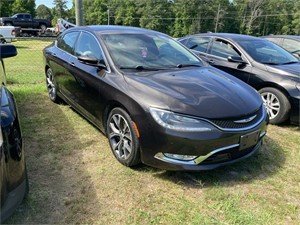 Picture of a 2015 CHRYSLER 200 C