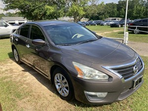 Picture of a 2015 NISSAN ALTIMA 2.5/S/SV/SL