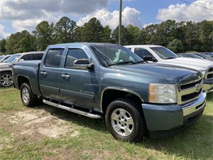 Picture of a 2009 CHEVROLET SILVERADO C1500 LT