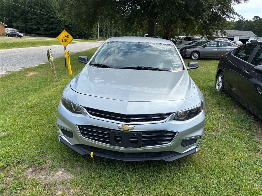 2017 Chevrolet Malibu 1LS's photo