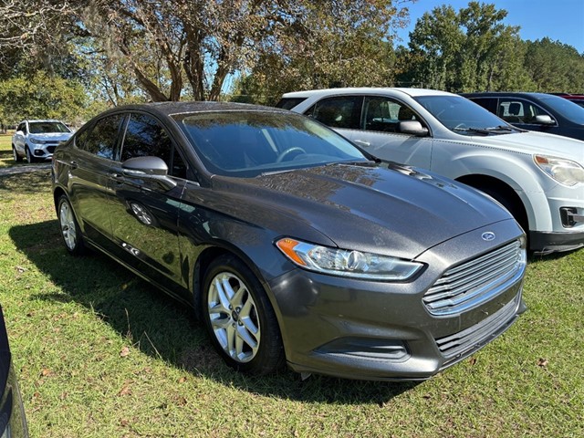 Ford Fusion SE in Sumter