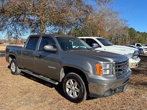 Picture of a 2013 GMC Sierra 1500 SLE Crew Cab 2WD