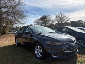 Picture of a 2017 Chevrolet Malibu LS