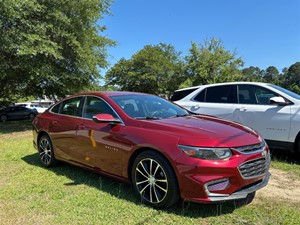 2017 Chevrolet Malibu 1LT for sale by dealer