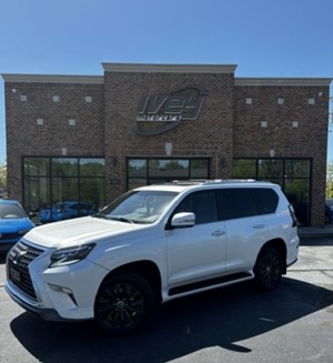 2023 Lexus GX460 Premium Plus Sport w/ Captain Chairs